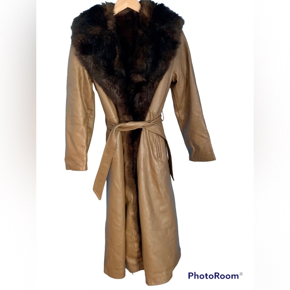 Stunning Vintage Leather Genuine Fur Lined Wrap Coat